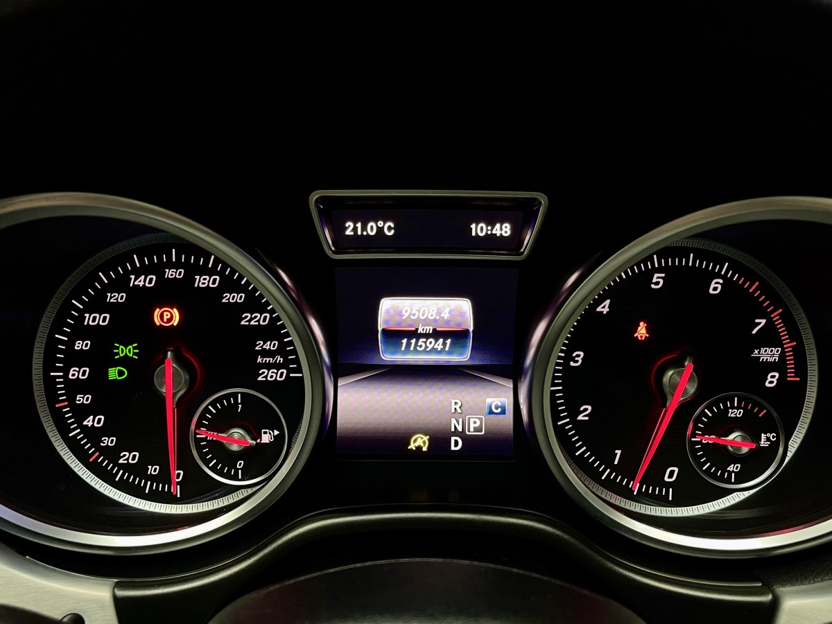 奔馳 奔馳GLE轎跑  2017款 GLE 320 4MATIC 轎跑SUV圖片