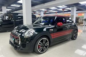 JCW MINI 2.0T JOHN COOPER WORKS