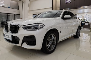 宝马X4 宝马 xDrive25i M运动套装