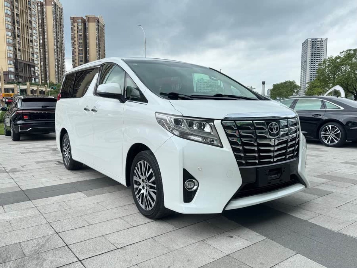 豐田 埃爾法  2015款 3.5L 尊貴版圖片