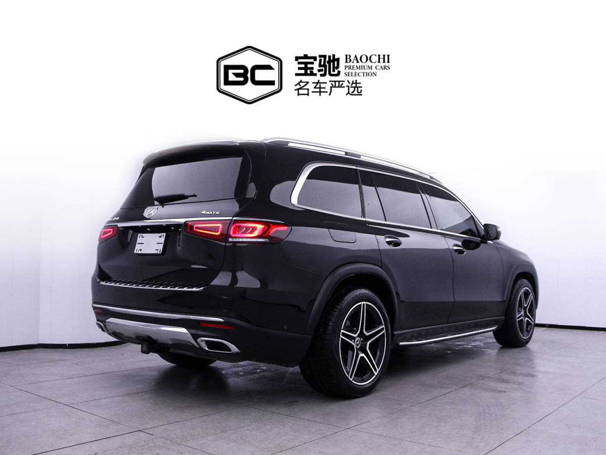 奔馳 奔馳GLS 2023款 GLS450 6座 AMG包 雷測包(美規(guī))圖片