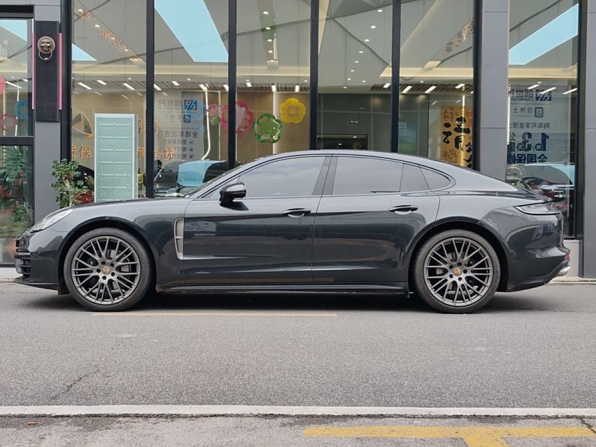 保時(shí)捷 Panamera  2023款 改款 Panamera 2.9T 鉑金版圖片