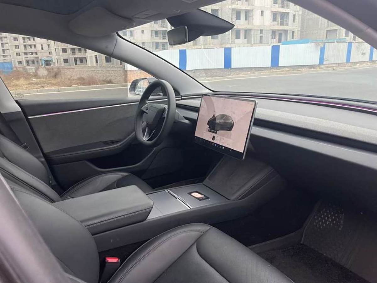 特斯拉 Model Y  2023款 后輪驅(qū)動(dòng)版圖片