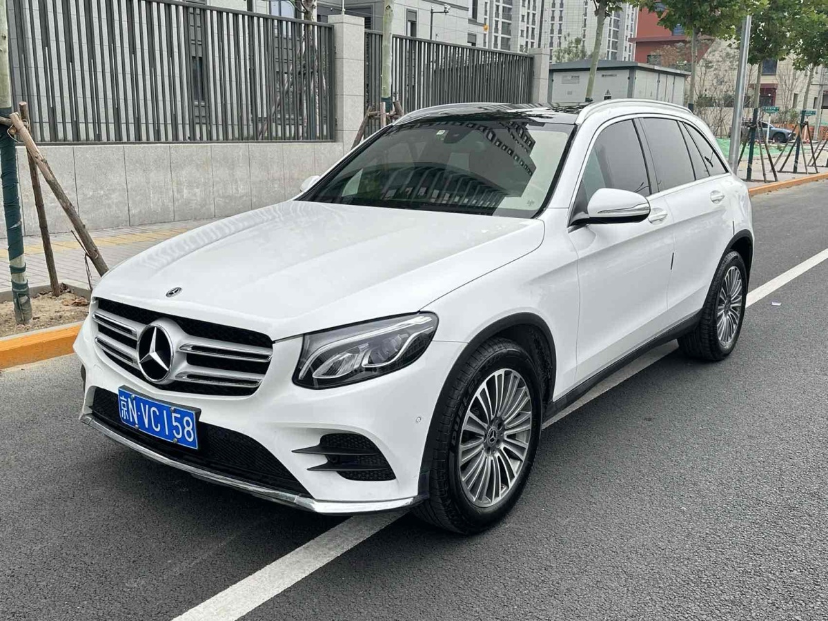 2017年5月奔馳 奔馳GLC  2017款 GLC 260 4MATIC 動感型