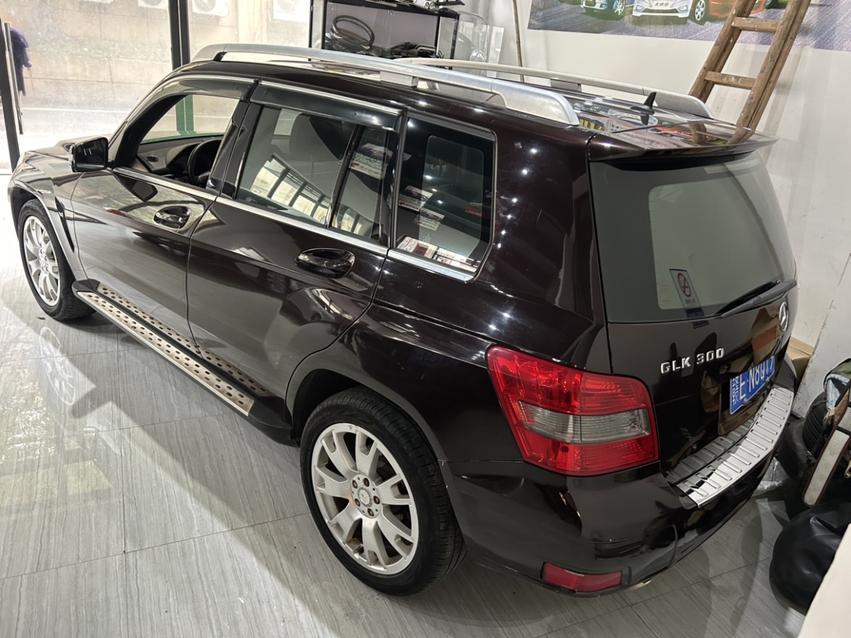 奔馳 奔馳GLK級(jí)  2011款 GLK 300 4MATIC 動(dòng)感型圖片