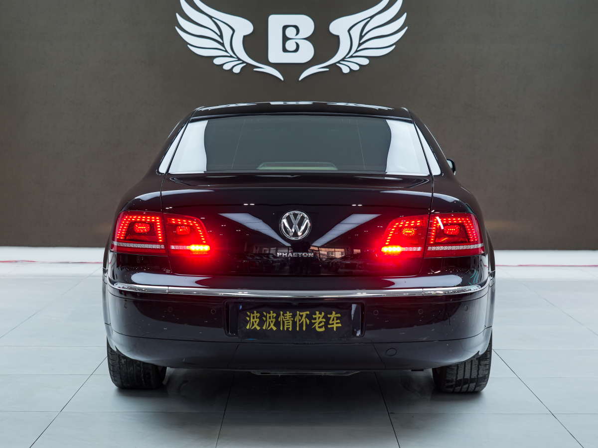 大眾 輝騰  2011款 3.6L V6 5座加長(zhǎng)商務(wù)版圖片