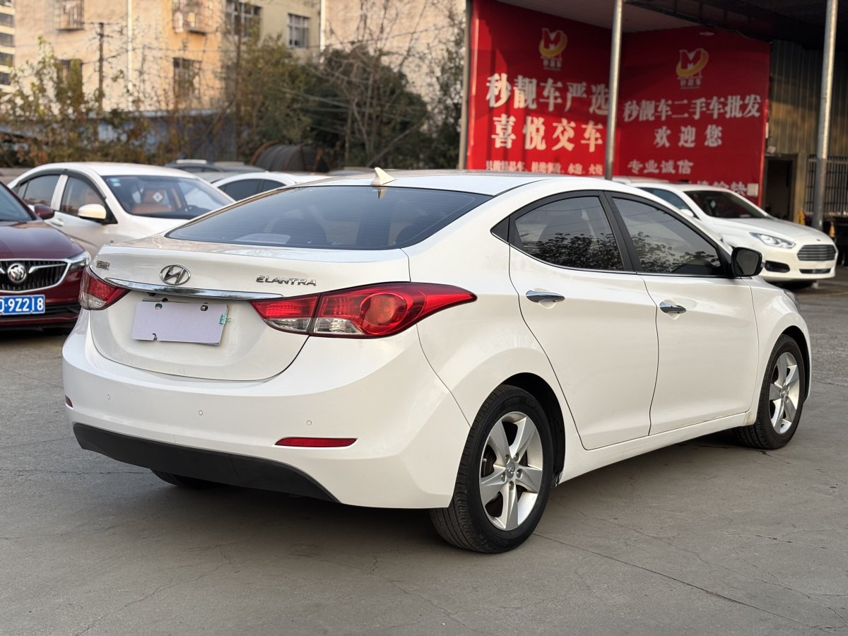 現(xiàn)代 朗動  2012款 1.6L 手動領(lǐng)先型圖片