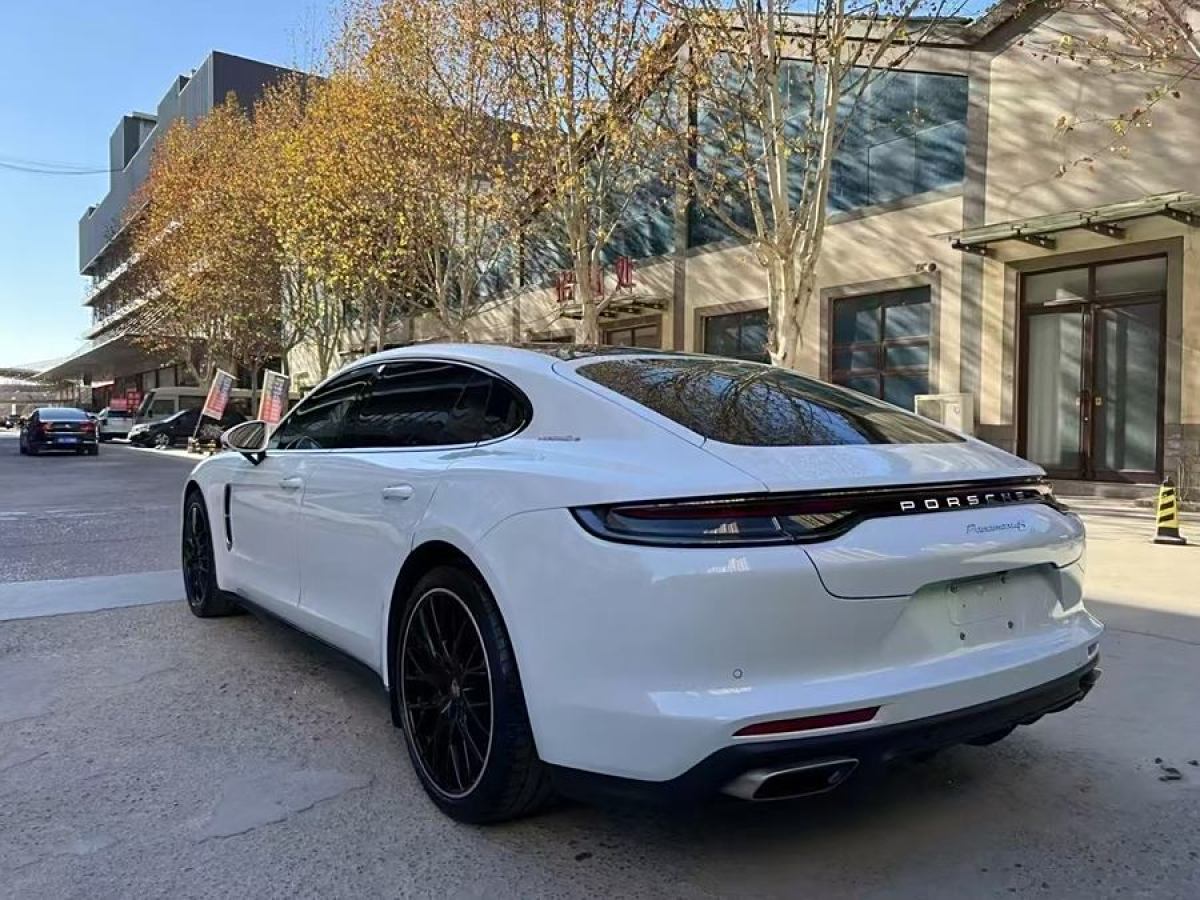 保時(shí)捷 Panamera  2023款 Panamera 行政加長(zhǎng)版 2.9T圖片