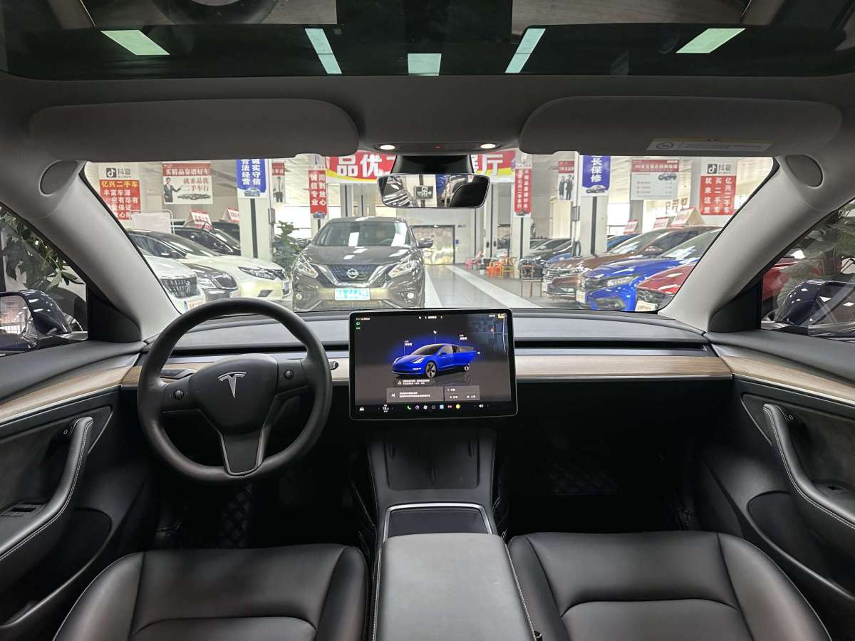 特斯拉 Model Y  2022款 后輪驅(qū)動版圖片