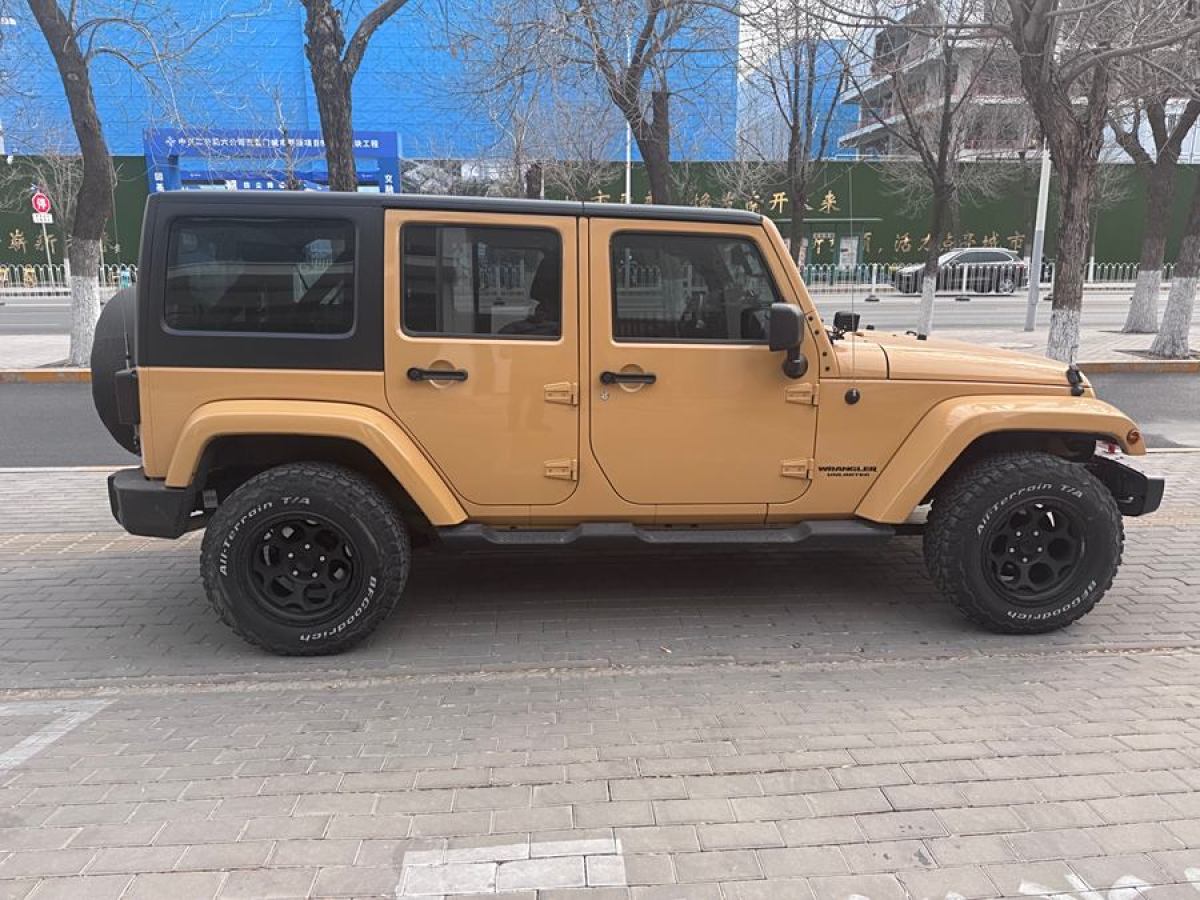 2013年9月Jeep 牧馬人  2013款 3.6L Sahara 四門版