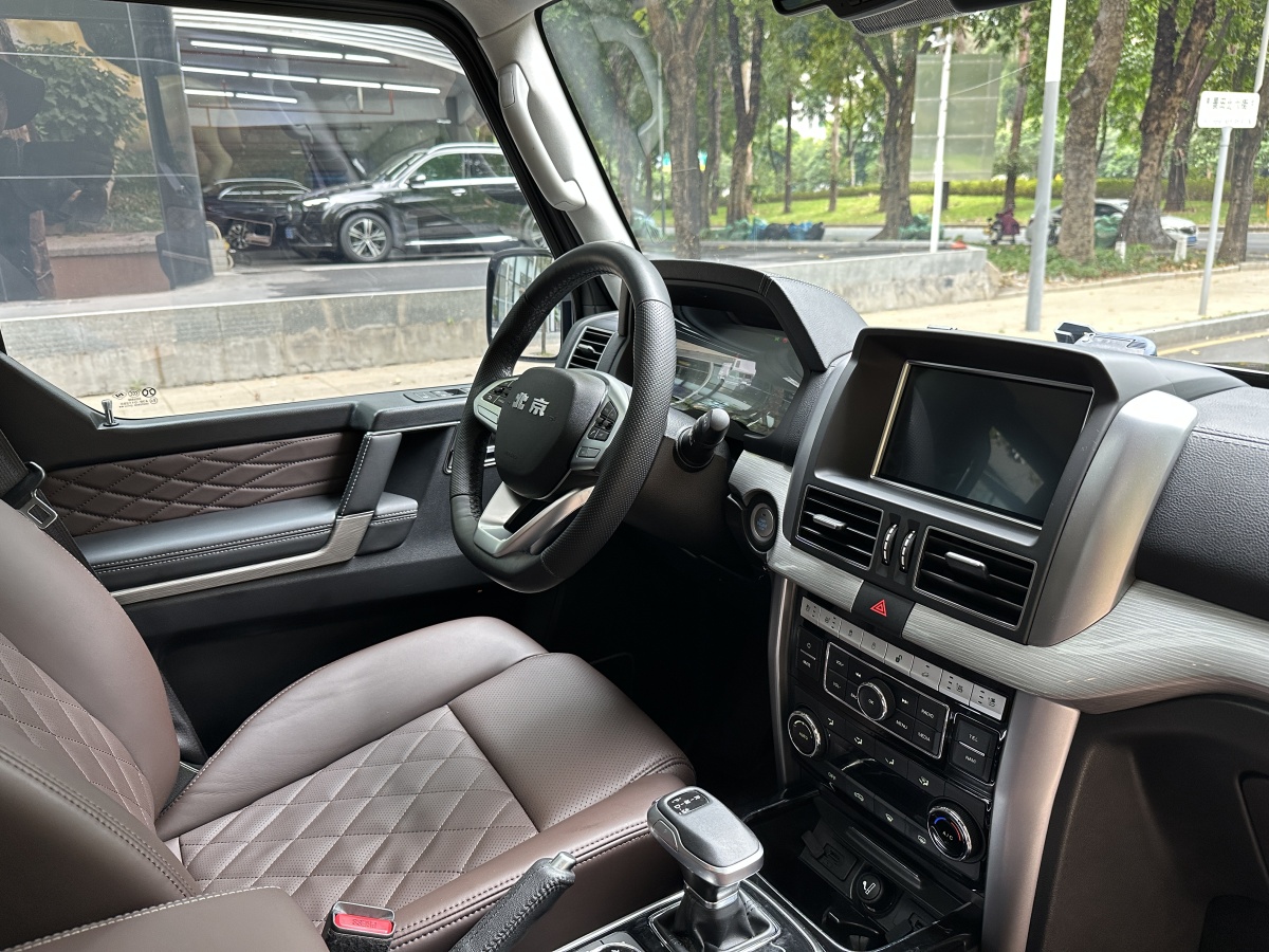 北京 BJ80  2020款 3.0T 自動榮耀至尊版圖片