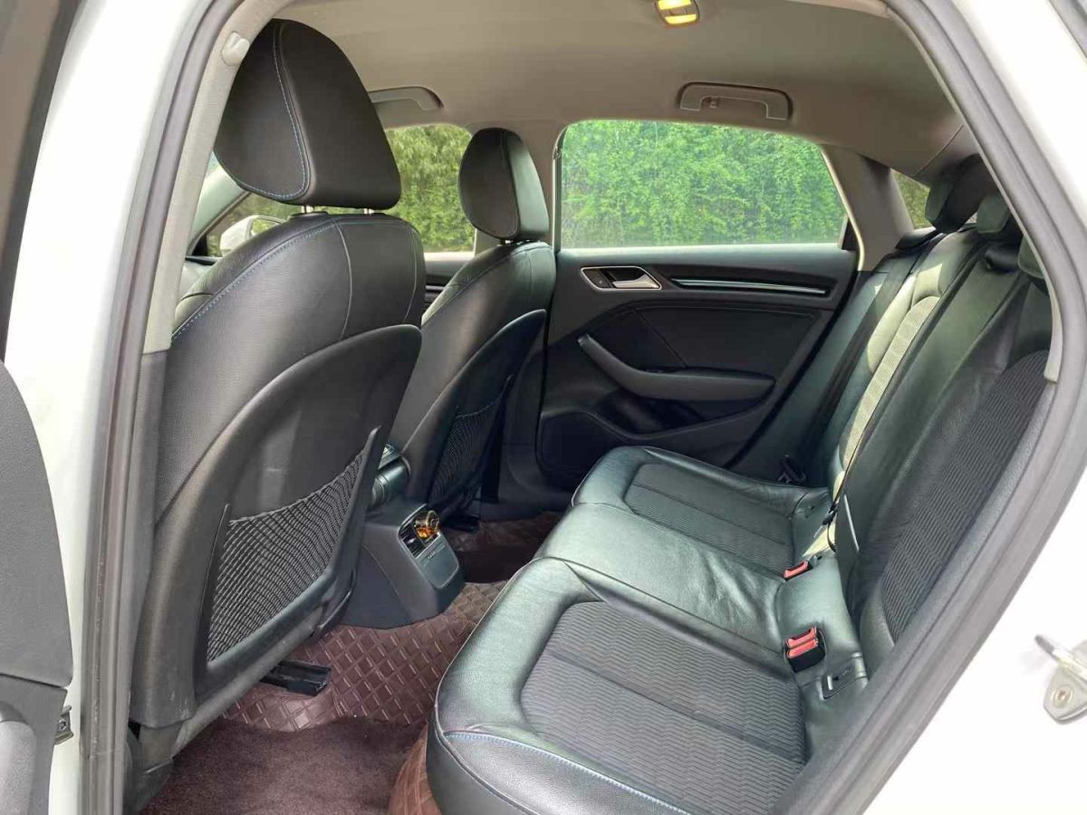 奧迪 奧迪A3  2018款 A3 1.4T 35TFSI Limousine時(shí)尚型圖片