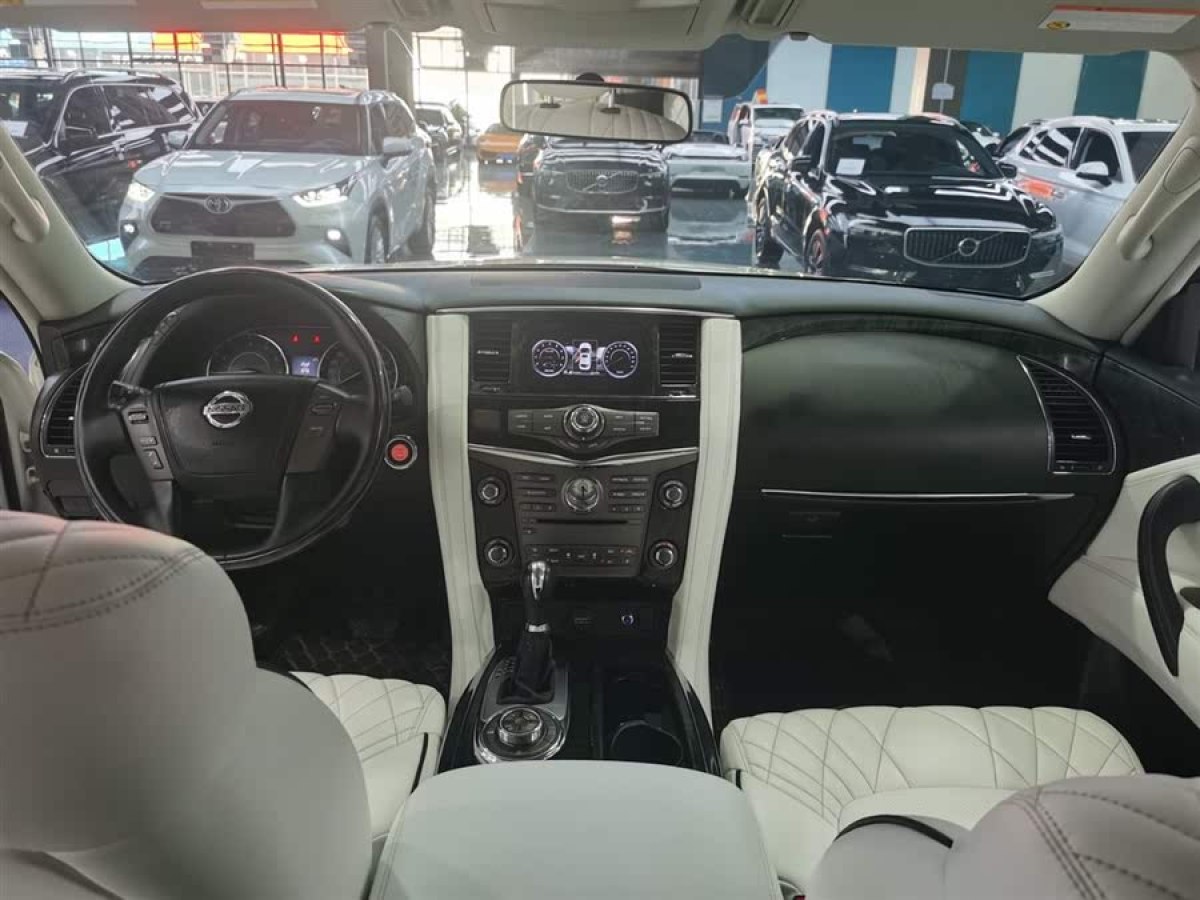 日產 途樂  2018款 4.0L 領英型圖片