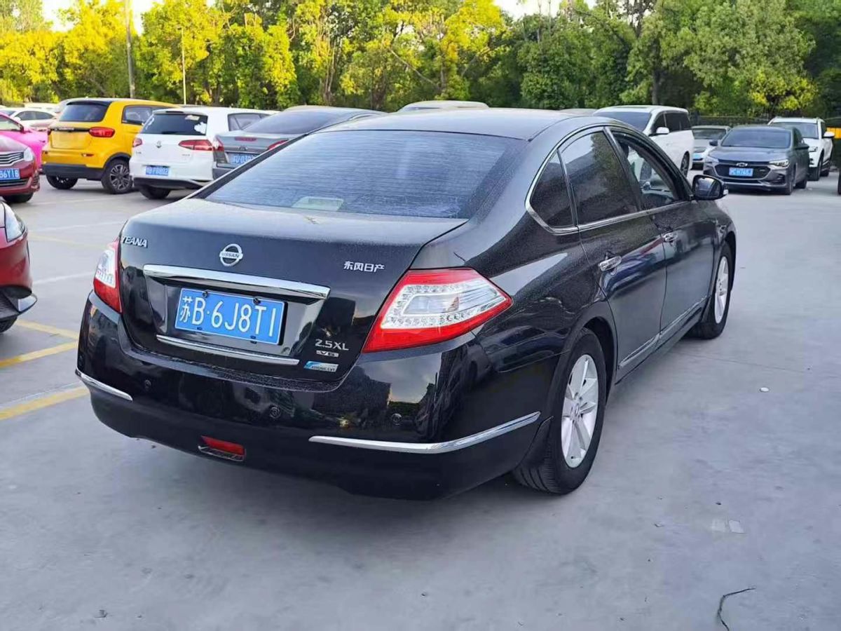 日產(chǎn) 天籟  2011款 2.0L XE標(biāo)準(zhǔn)版圖片