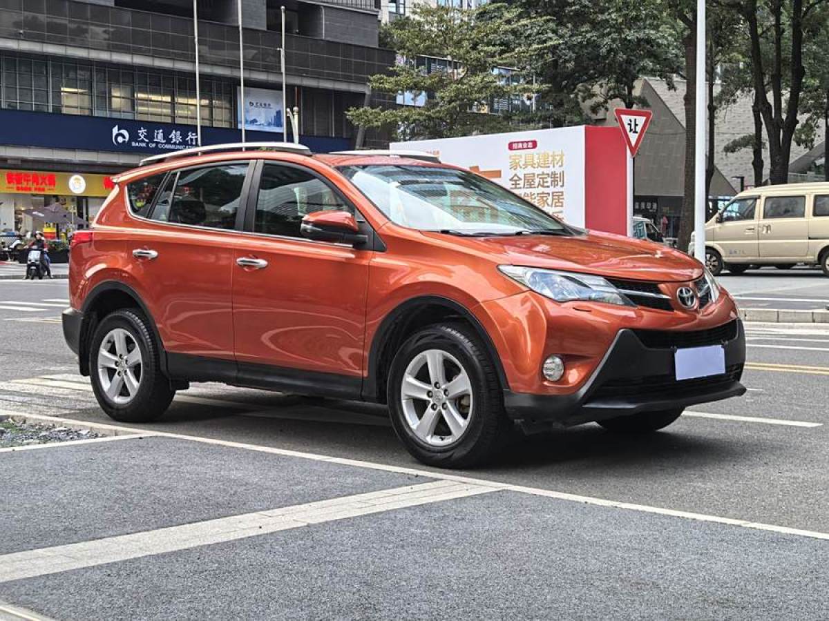 豐田 RAV4榮放  2013款 2.5L 自動四驅(qū)精英版圖片