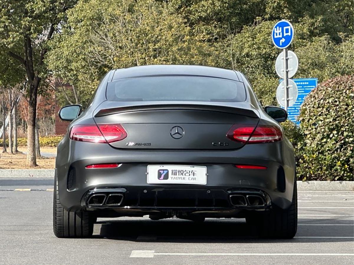 奔馳 奔馳C級(jí)AMG  2021款 AMG C 63 轎跑車(chē)圖片