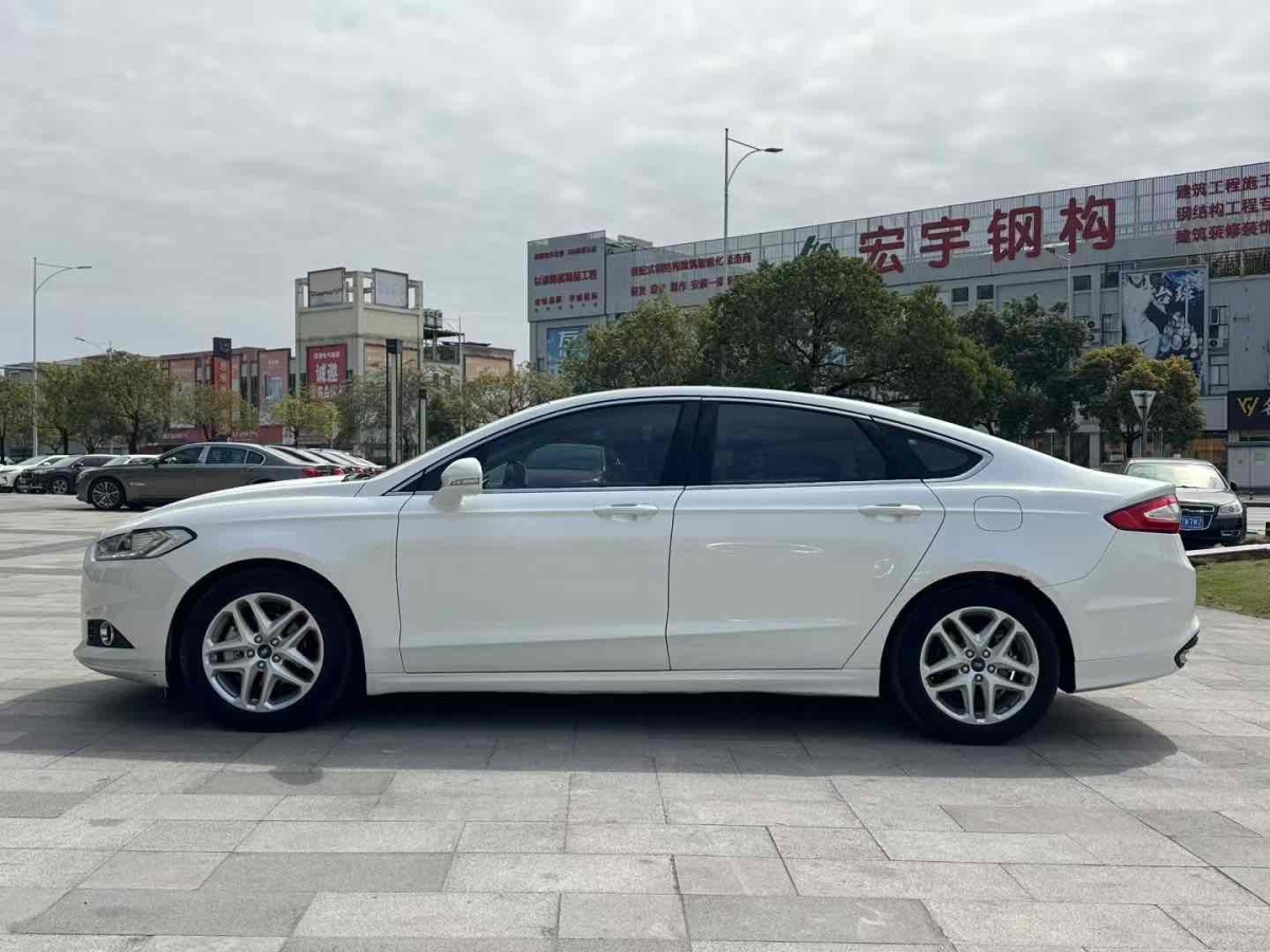 2014年9月福特 蒙迪歐  2013款 1.5L GTDi180時尚型