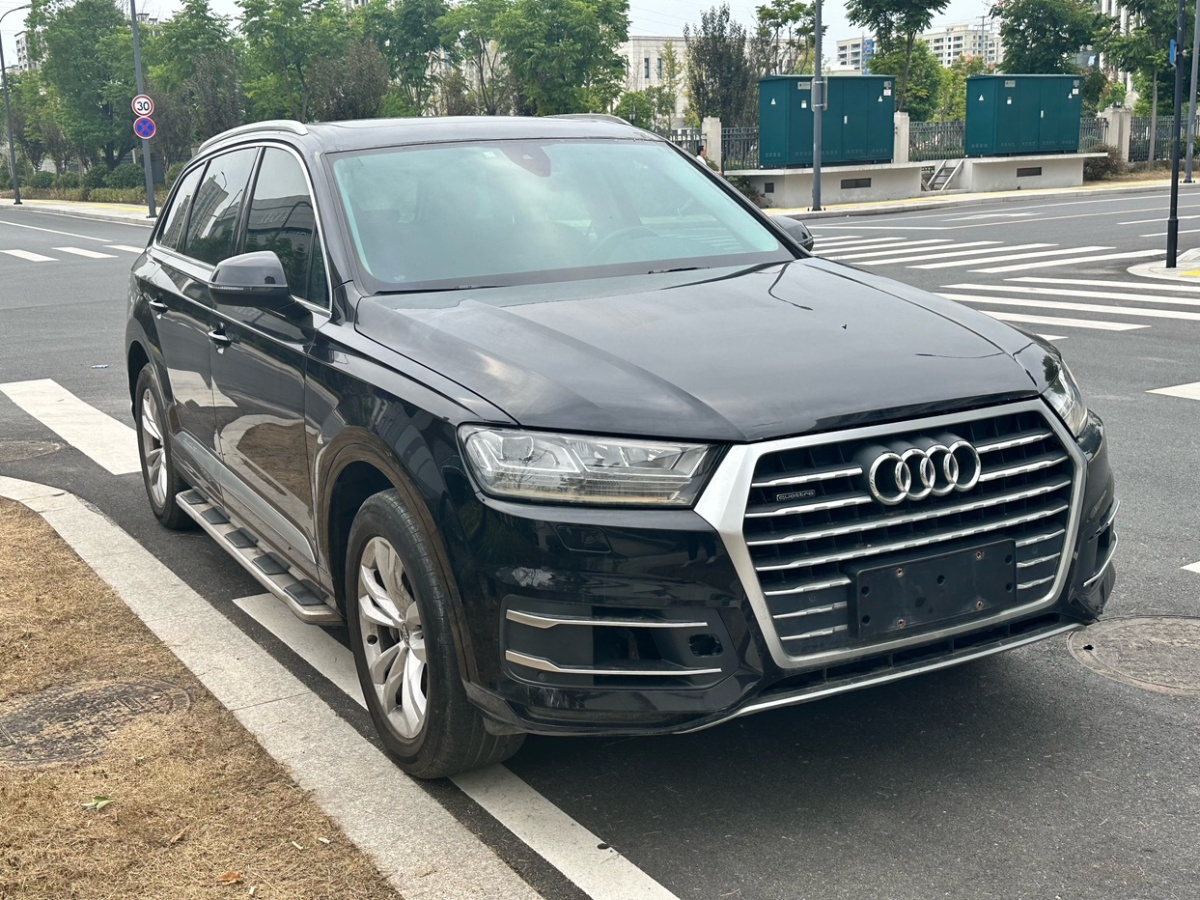 2019年05月奧迪 奧迪Q7  2019款 55 TFSI 技術(shù)型