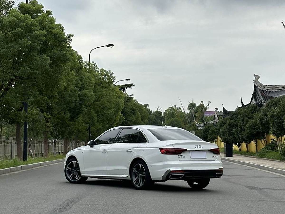 2021年4月奧迪 奧迪A4L  2020款 40 TFSI 豪華動感型