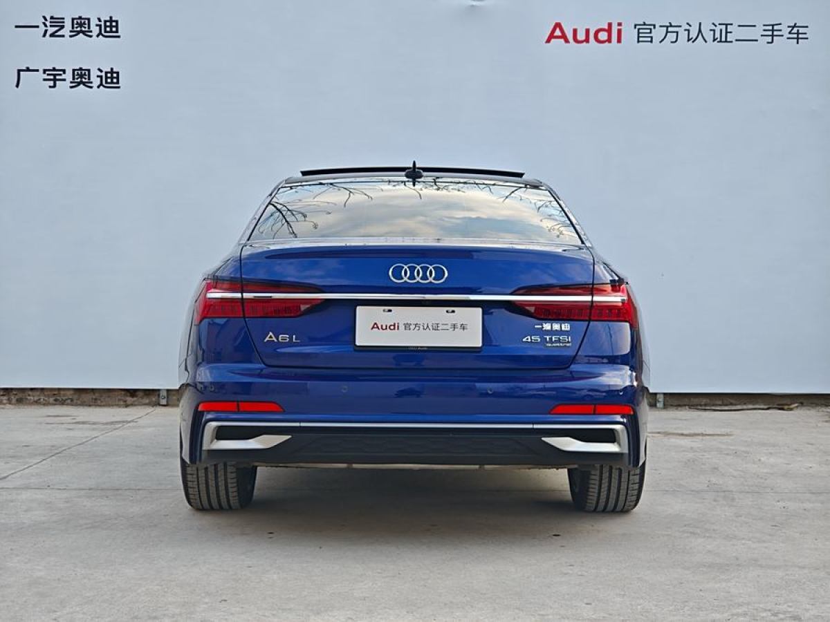 奧迪 奧迪A6L  2023款 改款 45 TFSI quattro 臻選動(dòng)感型圖片