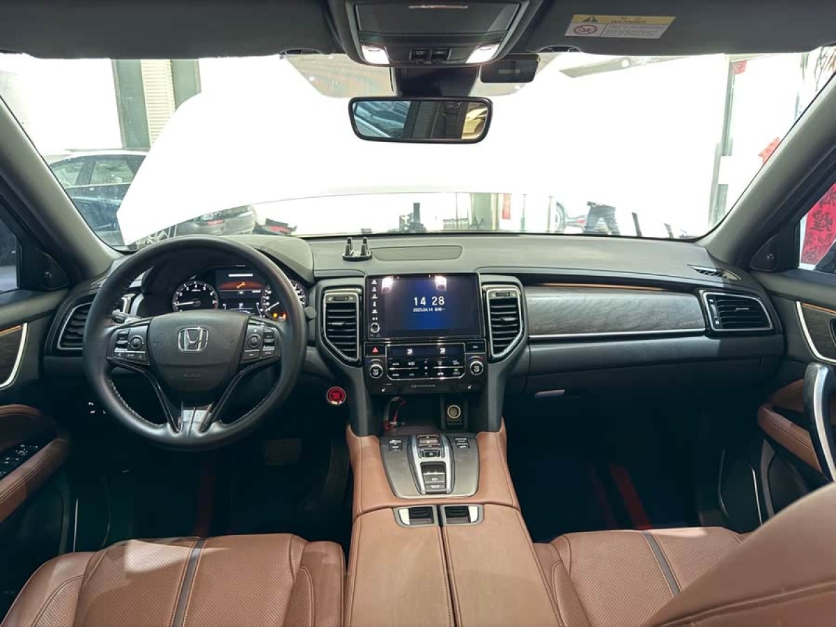 本田 UR-V  2023款 370TURBO 四驅尊享版圖片