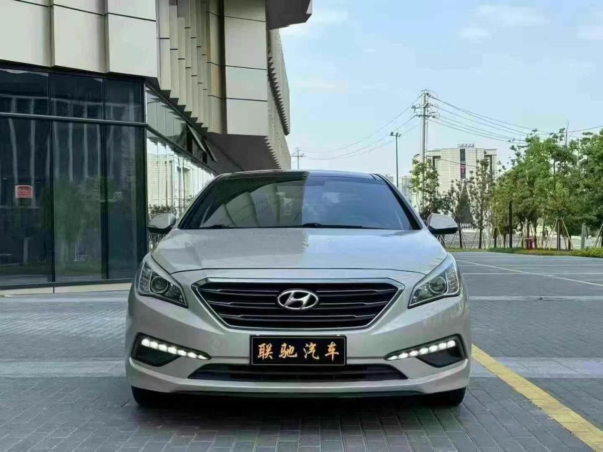 現(xiàn)代 ix25  2015款 1.6L GS 兩驅(qū)時(shí)尚型圖片