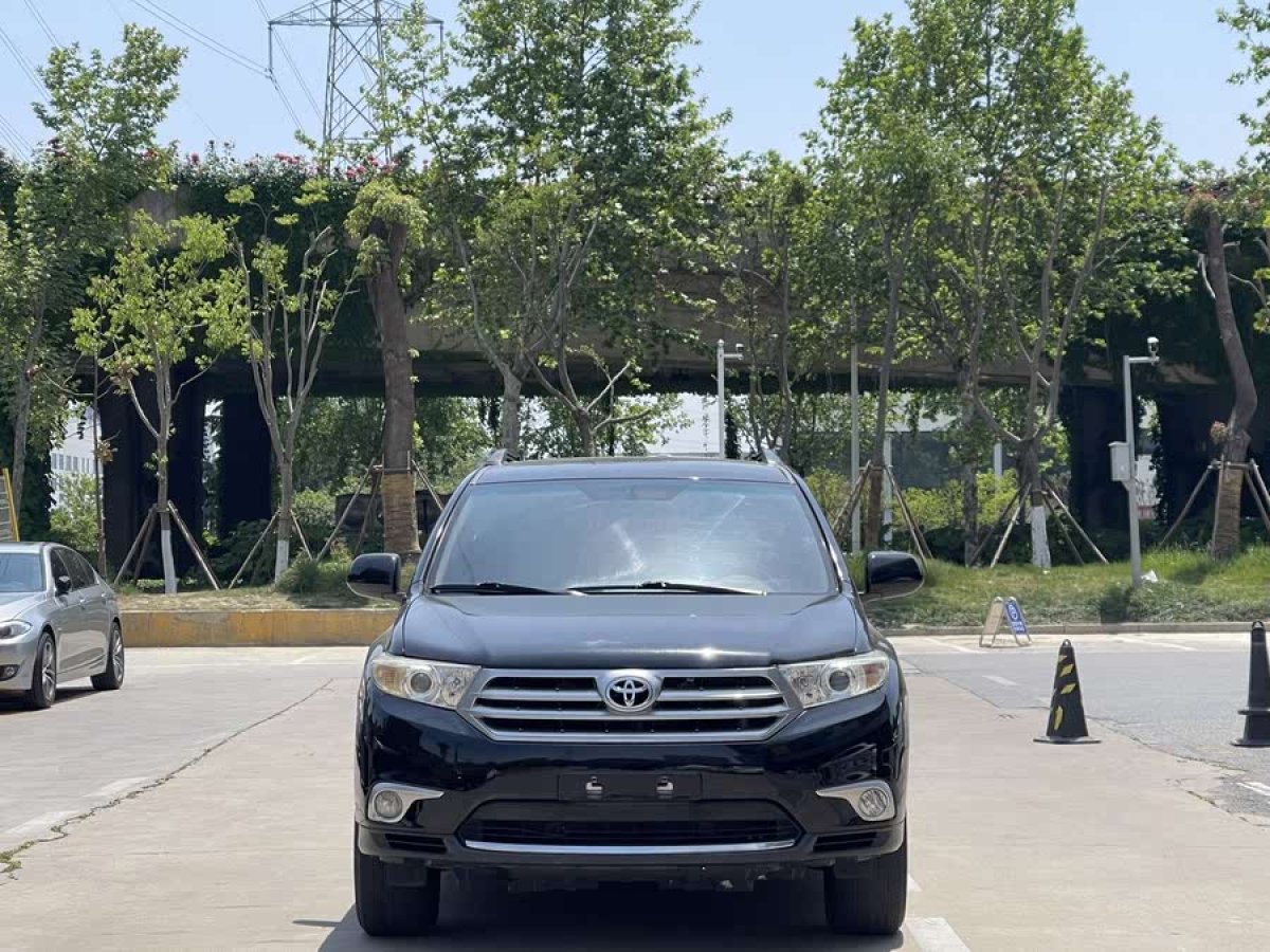 豐田 漢蘭達  2012款 2.7L 兩驅(qū)7座精英版圖片
