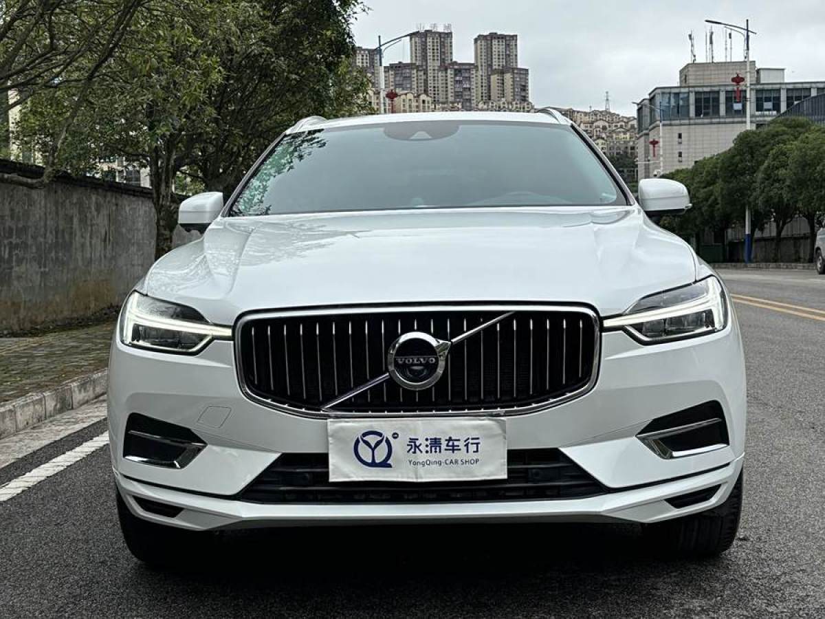 2020年5月沃爾沃 XC60  2021款 T5 四驅(qū)智逸運動版