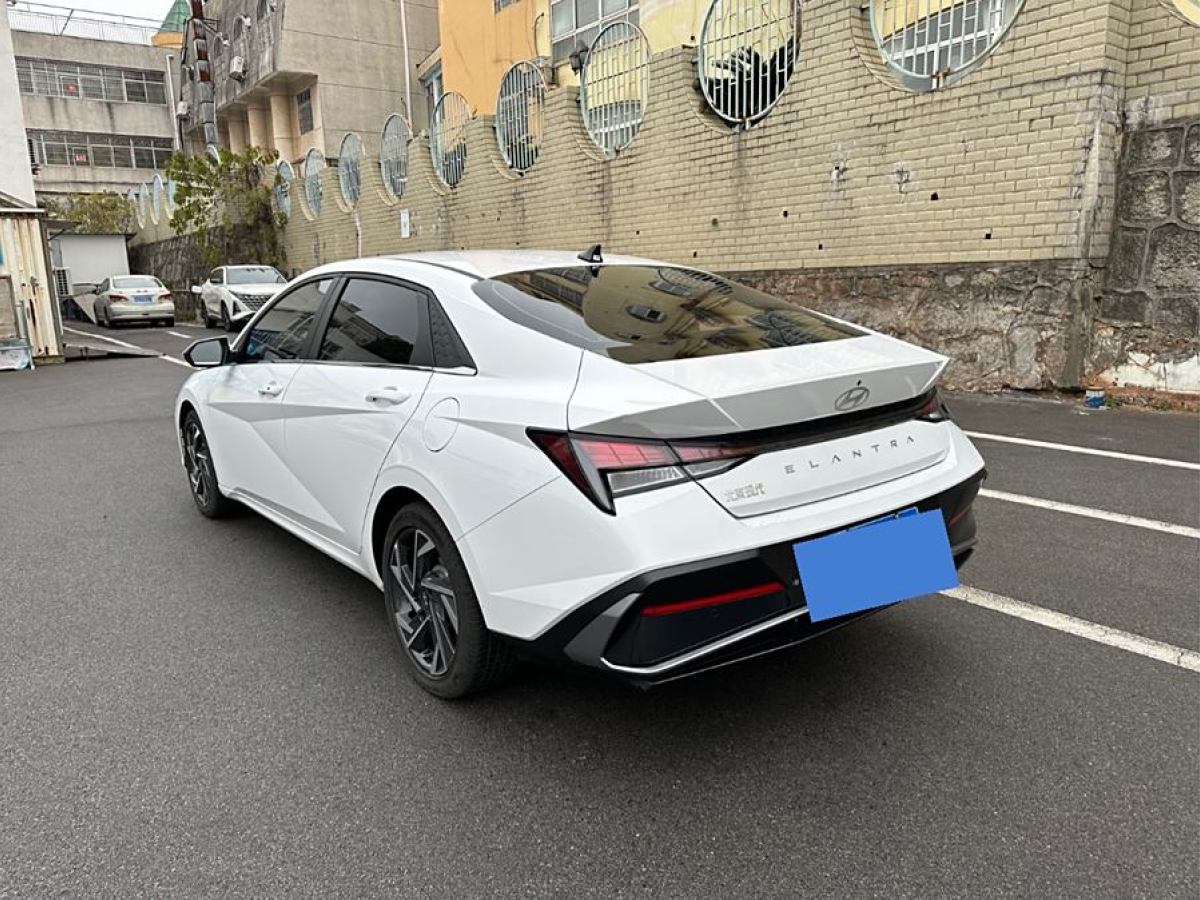 2024年3月現(xiàn)代 伊蘭特  2023款 1.5L CVT GLX精英版