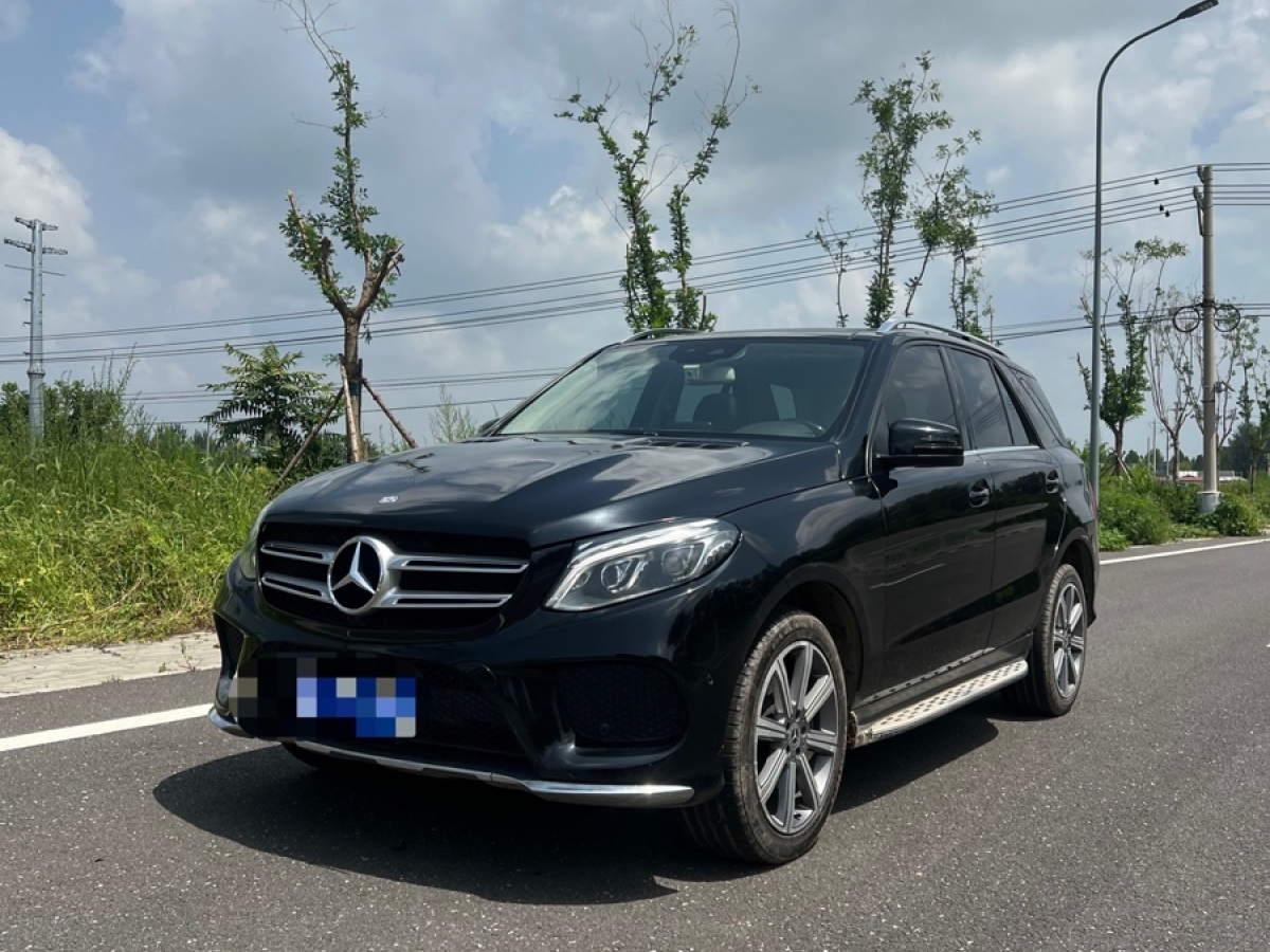 奔馳 奔馳GLE  2016款 GLE 320 4MATIC 豪華型圖片