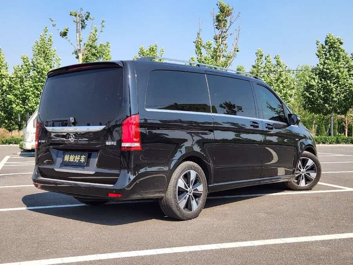 奔馳 V級  2021款 V 260 L 長軸距尊貴版圖片