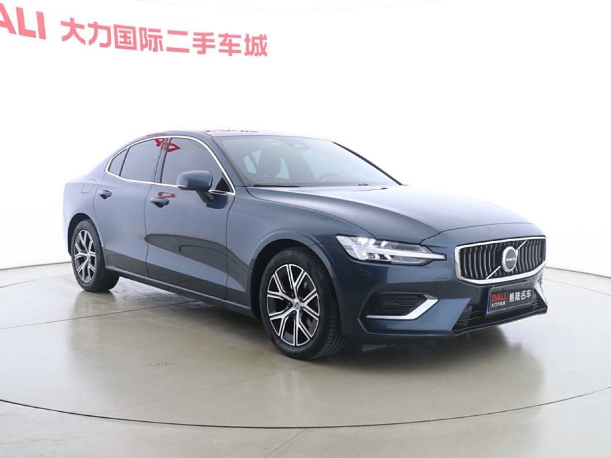 沃爾沃 S60L  2023款 B4 智逸豪華版圖片