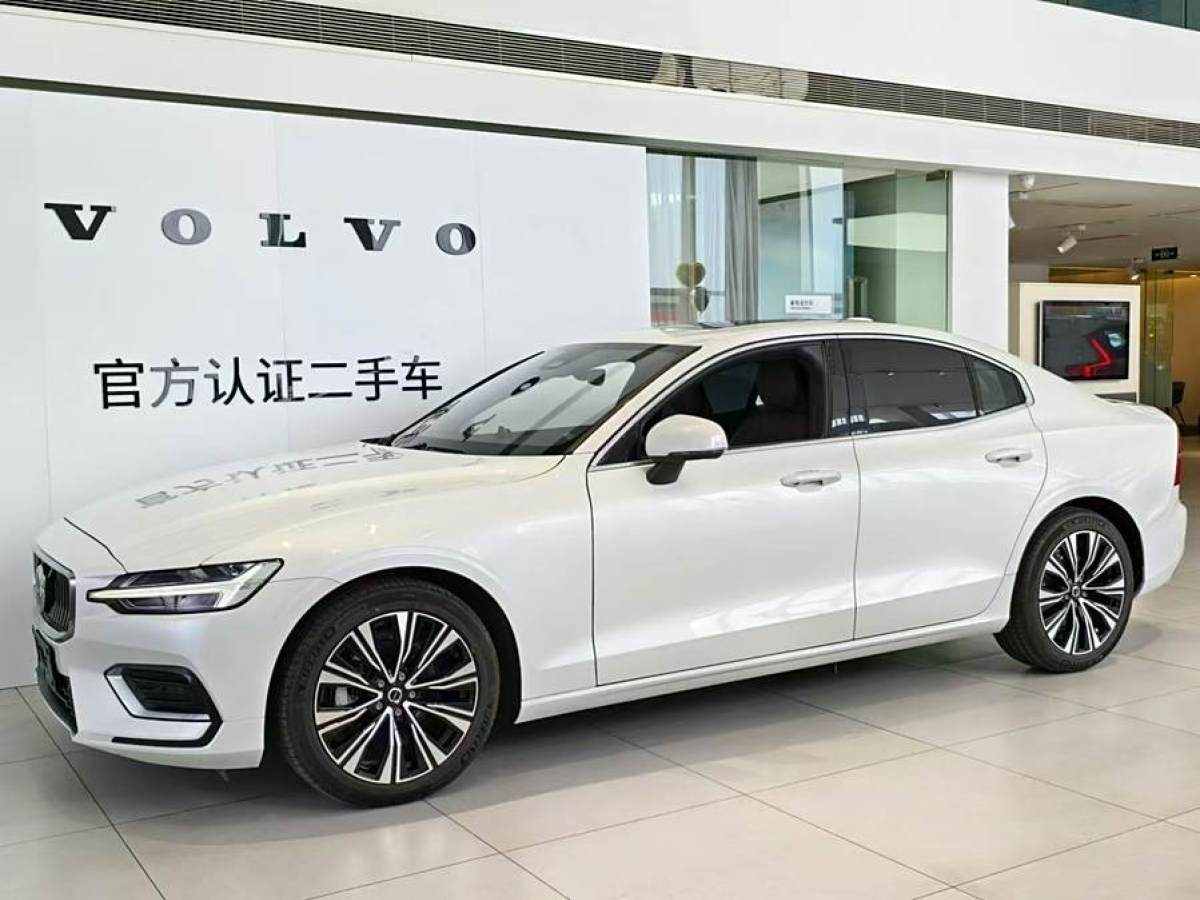 沃爾沃 S60L  2023款 B4 智遠豪華版圖片