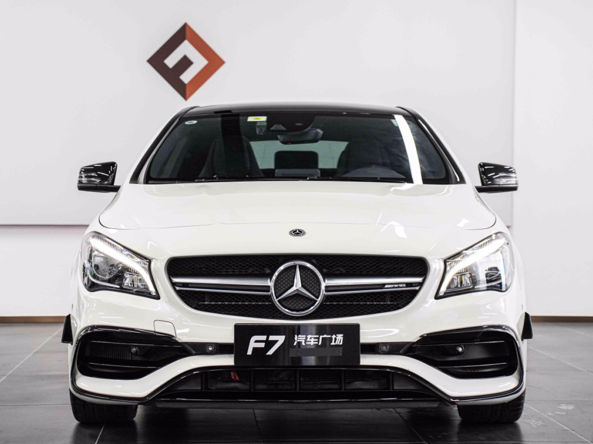 奔馳 奔馳CLA級(jí)AMG  2017款 改款 AMG CLA 45 4MATIC圖片