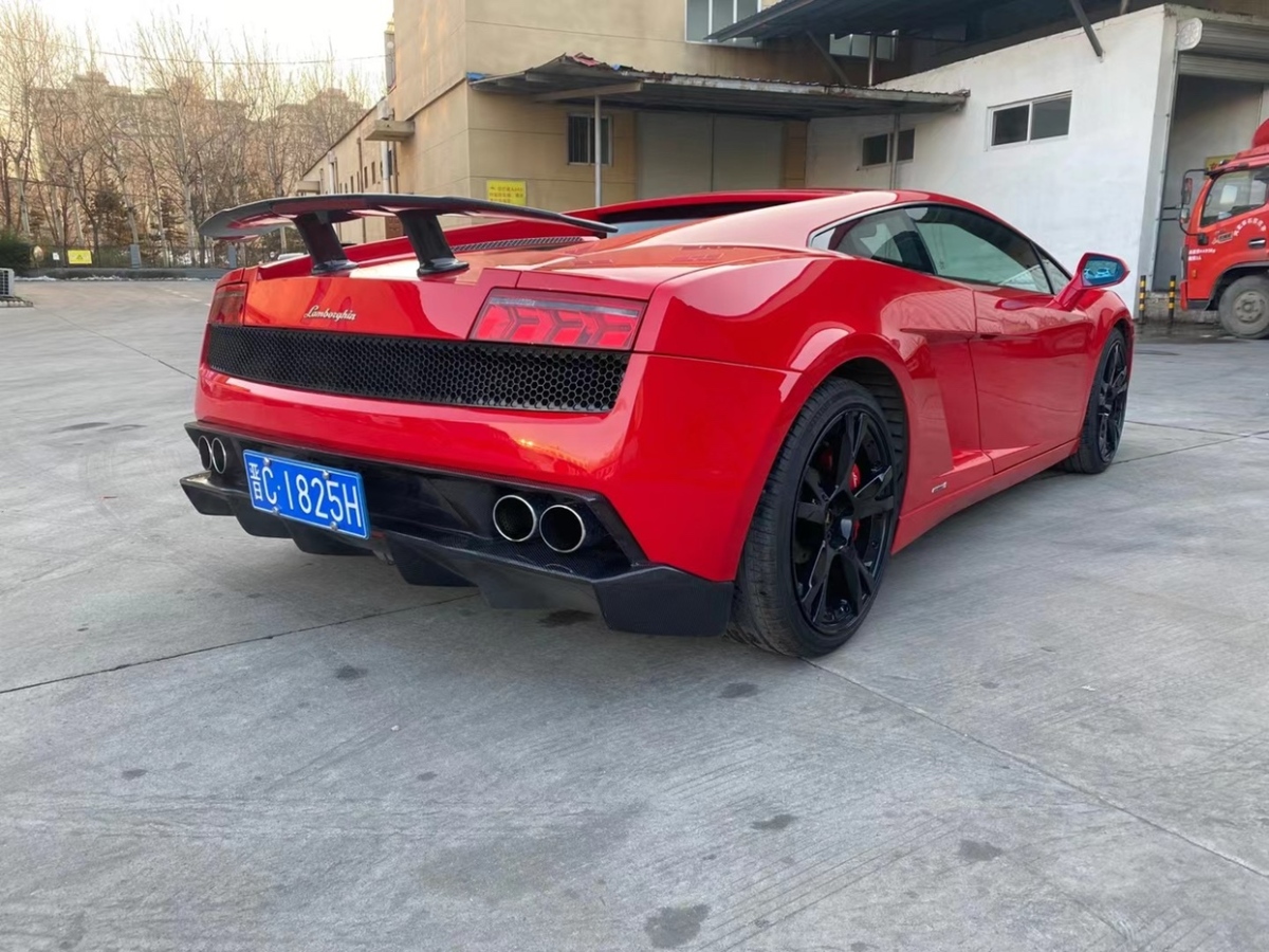 兰博基尼 gallardo 2011款 lp 560-4 bicolore 红色 自动档对价格不