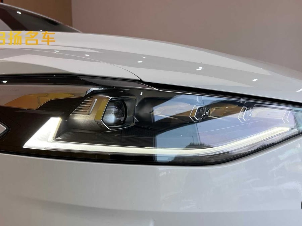 哈弗 哈弗F7x  2019款  1.5T 兩驅(qū)極智科技版圖片