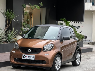 2017年1月 smart fortwo 1.0L 52千瓦硬顶灵动版图片