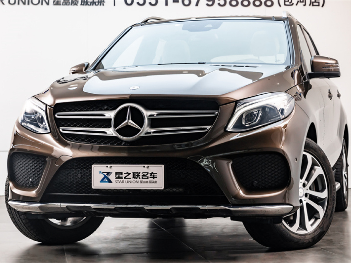 2016年12月奔馳 奔馳GLE  2016款 GLE 320 4MATIC 動(dòng)感型