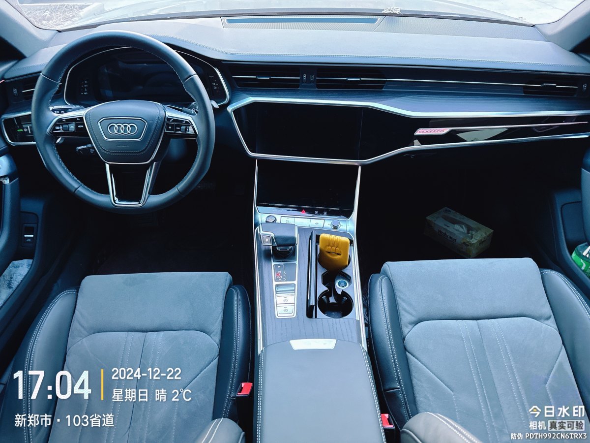 奧迪 奧迪A6L  2024款 45 TFSI quattro 臻選動(dòng)感型圖片