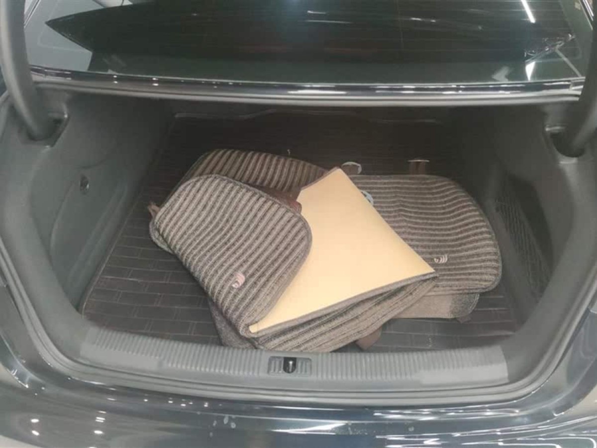 奧迪 奧迪A6L  2014款 30 FSI 豪華型圖片