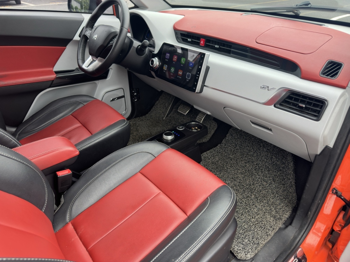 众泰 E200  2016款 三门两座科技版图片