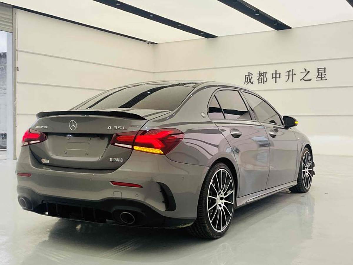 奔馳 奔馳A級(jí)AMG  2024款 改款 AMG A 35 4MATIC圖片