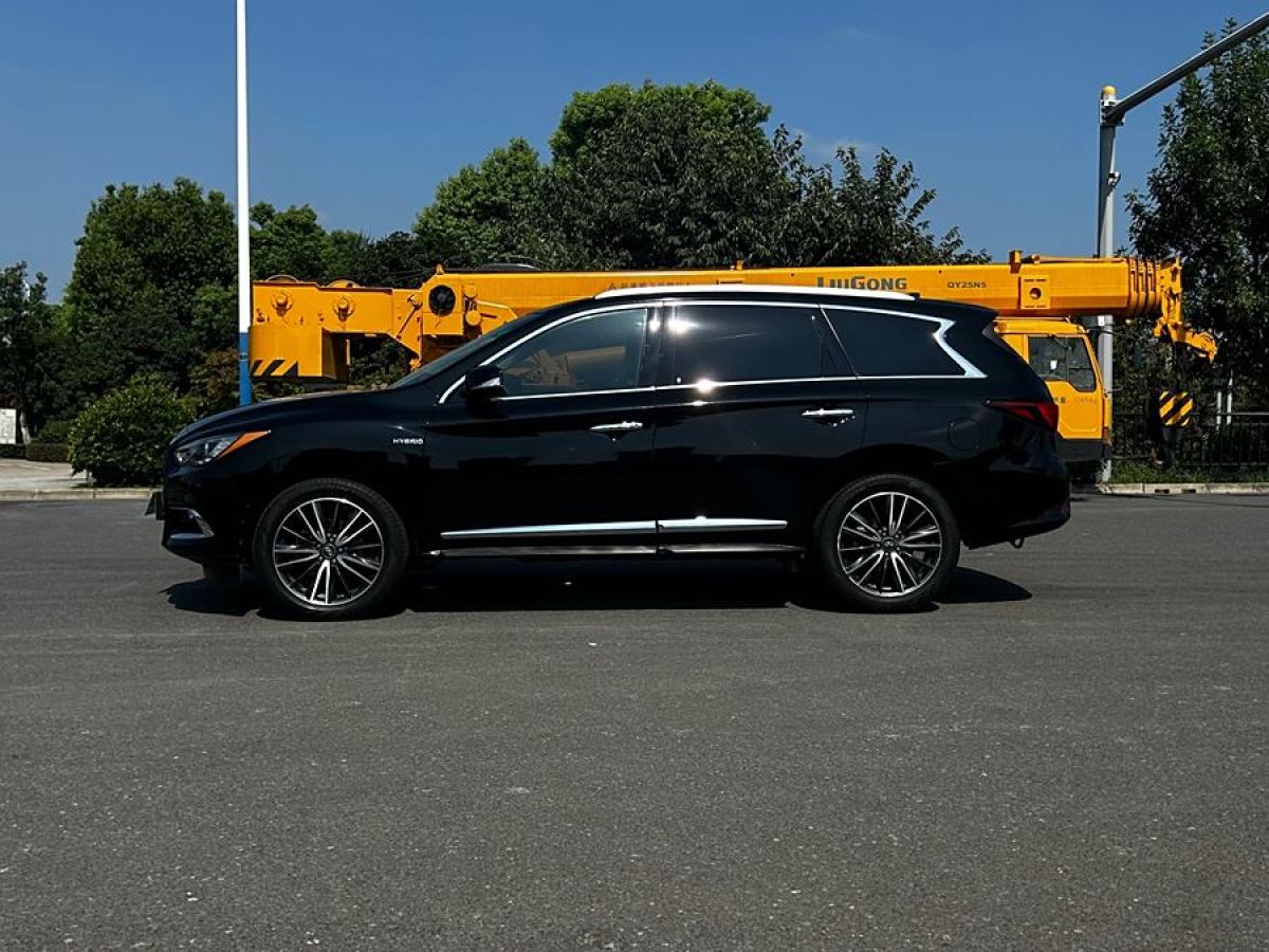 英菲尼迪 QX60  2020款 2.5 S/C Hybrid 兩驅(qū)卓越版 國VI圖片