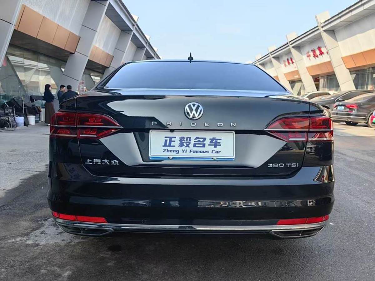 大眾 輝昂  2016款 380TSI 兩驅御尊版圖片