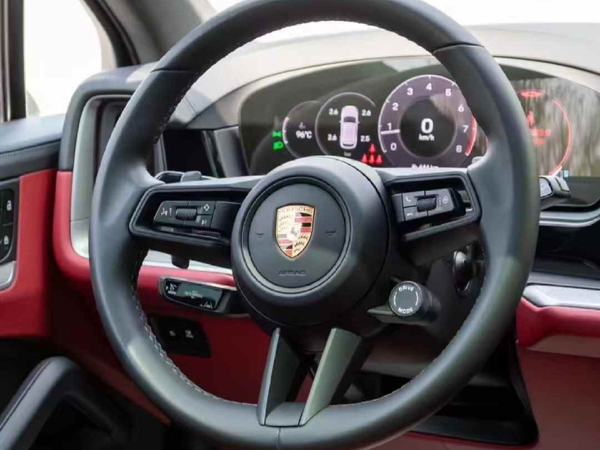 保時(shí)捷 911  2024款 Turbo 3.7T 50周年紀(jì)念版圖片