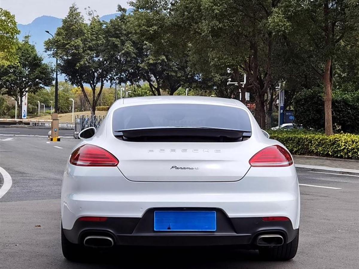 2014年7月保時(shí)捷 Panamera  2014款 Panamera 3.0T