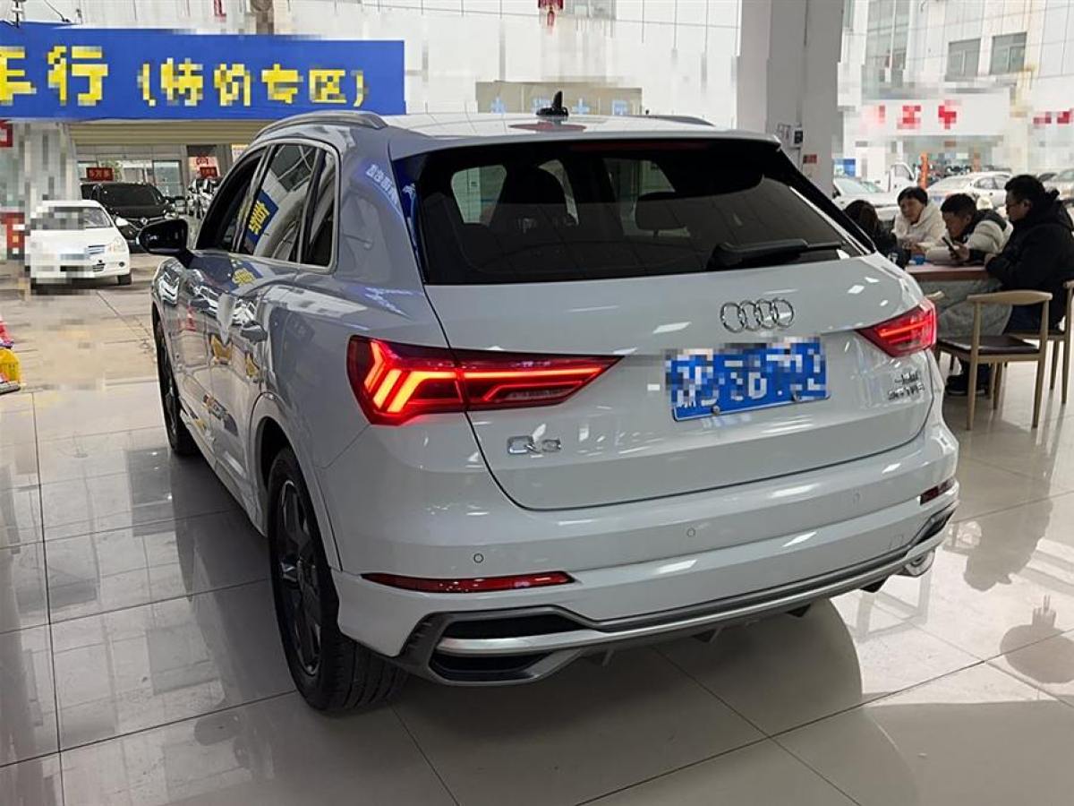 奧迪 奧迪Q3  2019款  35 TFSI 時尚動感型圖片