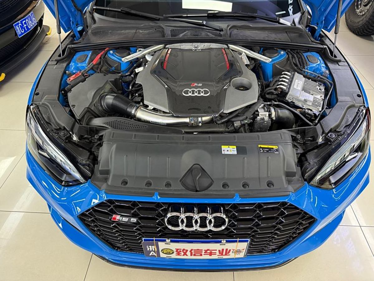 奧迪 奧迪RS 5  2021款 RS5 Coupe 黑曜版圖片