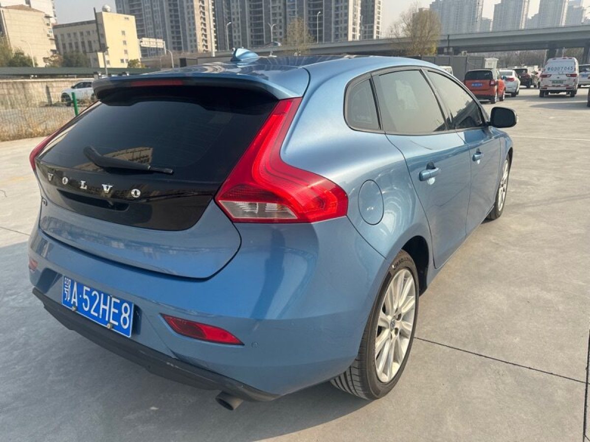 沃爾沃 V40  2015款 1.6T 智逸版圖片