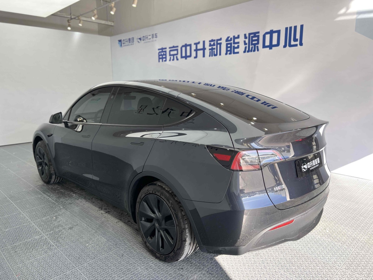 特斯拉 Model 3  2020款 改款 長(zhǎng)續(xù)航后輪驅(qū)動(dòng)版圖片